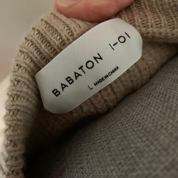 ❌SOLD BABATON Merino Wool Sweater - Picture 2 of 3